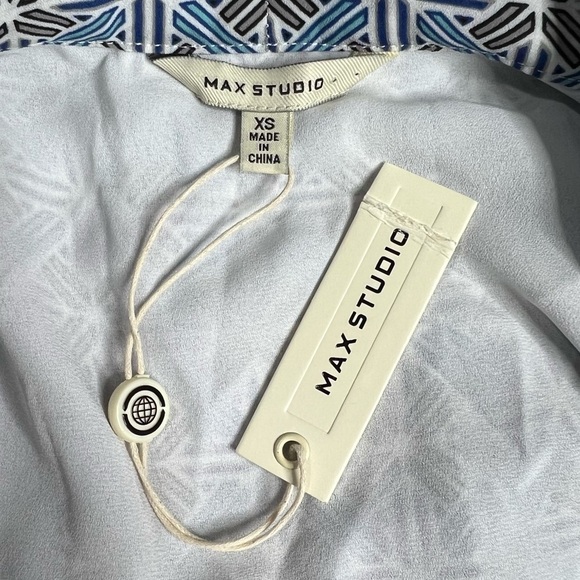 Max Studio shift dress v-neck neck tie geometric pattern midi dress size XS - Picture 5 of 9